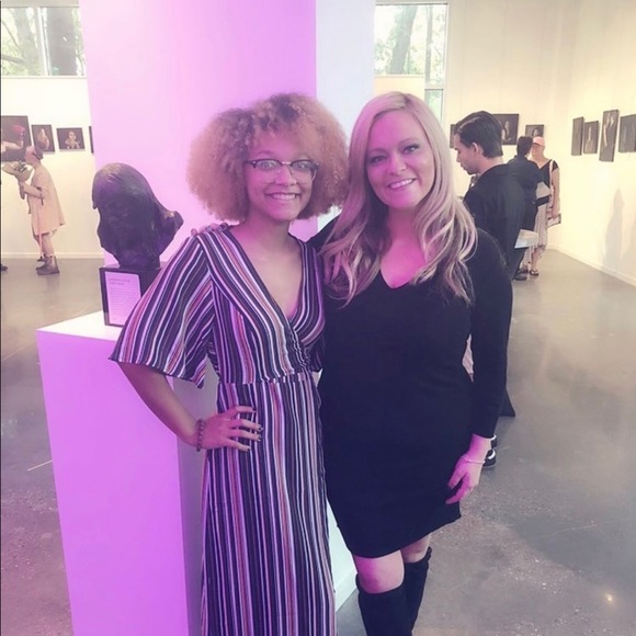 Meet your Posher, Sarah - Picture 3 of 3